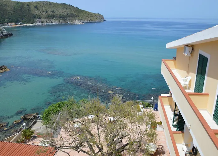 Miramare מלון פאלינורו