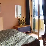 Miramare מלון 3*
